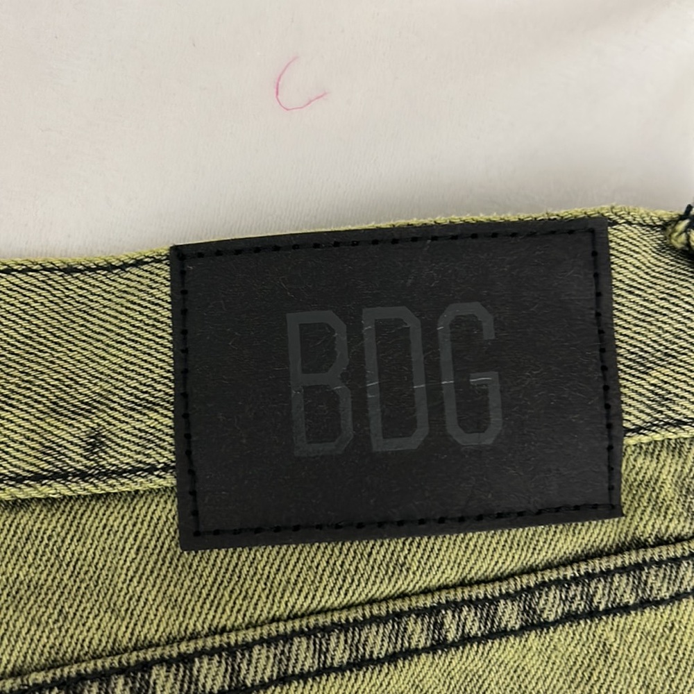 Urban Outfitters Jeans - Picture 5 of 10